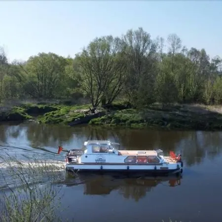 River Yacht Age Of Aquarius Готель *
